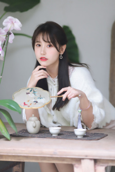 欲买桂花同载酒